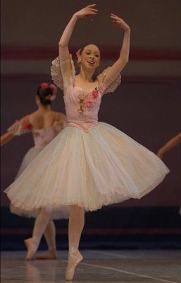 Cuộc cách mạng thời trang của Chelsea Clinton - 3