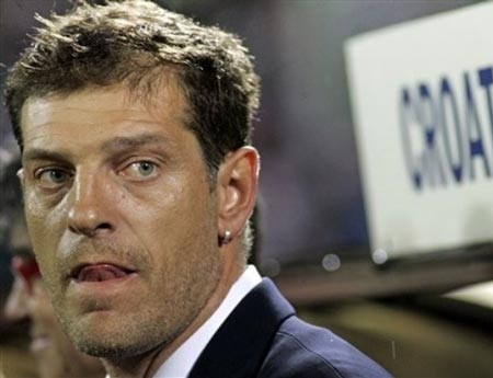 HLV Croatia “nắn gân” Sư tử Anh - 1