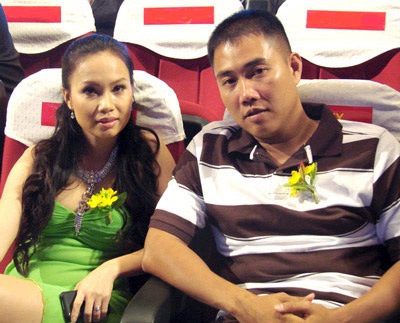 Cẩm Ly được “ông xã” hỗ trợ làm live show mới - 4