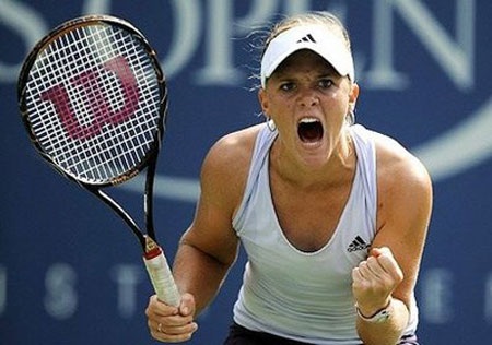 Melanie Oudin - khắc tinh “tuổi teen” của các kiều nữ Nga - 4 Melanie Oudin - khắc tinh “tuổi teen” của các kiều nữ Nga - 4