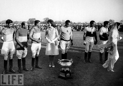 Bộ ảnh hiếm của Jackie Kennedy - 18 Bộ ảnh hiếm của Jackie Kennedy - 18