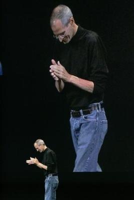 Hình ảnh "phù thủy" Steven Jobs trở lại ấn tượng - 1 Hình ảnh "phù thủy" Steven Jobs trở lại ấn tượng - 1