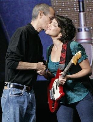 Hình ảnh "phù thủy" Steven Jobs trở lại ấn tượng - 9 Hình ảnh "phù thủy" Steven Jobs trở lại ấn tượng - 9