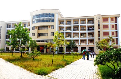 Loạn tin đồn phát hiện hàng loạt sinh viên nhiễm HIV - 1 Loạn tin đồn phát hiện hàng loạt sinh viên nhiễm HIV - 1