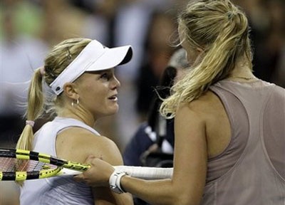 Federer ghi tên vào bán kết, “hiện tượng” Oudin dừng bước - 2 Federer ghi tên vào bán kết, “hiện tượng” Oudin dừng bước - 2