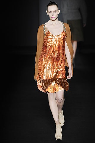 BST thu đông 2009 của Alberta Ferretti - 20 BST thu đông 2009 của Alberta Ferretti - 20