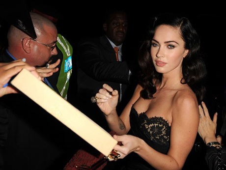Megan Fox tỏa sáng tại LHP Toronto - 11 Megan Fox tỏa sáng tại LHP Toronto - 11