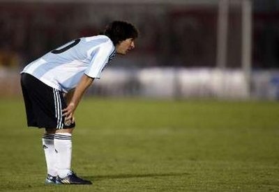 “Barca sẽ giúp Messi thoát khỏi phiền muộn” - 1 “Barca sẽ giúp Messi thoát khỏi phiền muộn” - 1