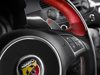 Fiat 500 phong cách Ferrari - 8 Fiat 500 phong cách Ferrari - 8