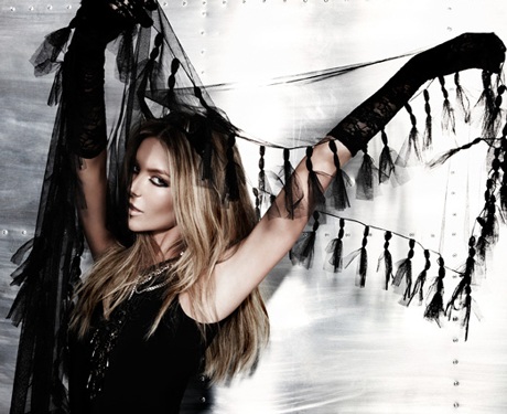 Cựu Hoa hậu hoàn vũ tiếp tục là gương mặt quảng cáo “triệu đô” - 2