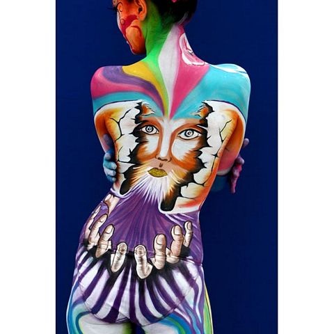 "Thánh địa của Bodypainting"  - 3
