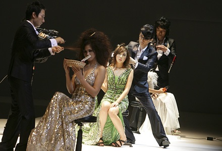 “Tỉnh thức” thành công nhưng không xôn xao - 14 “Tỉnh thức” thành công nhưng không xôn xao - 14