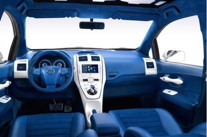 Toyota giới thiệu Auris Hybrid - 4 Toyota giới thiệu Auris Hybrid - 4