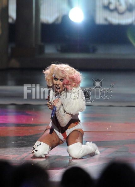 Xem màn diễn ấn tượng của Lady Gaga - 15 Xem màn diễn ấn tượng của Lady Gaga - 15