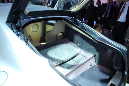 Chiêm ngưỡng Aston Martin Rapide tại Frankfurt 2009 - 14