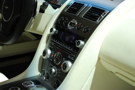 Chiêm ngưỡng Aston Martin Rapide tại Frankfurt 2009 - 11