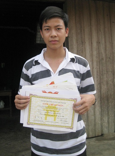 Chàng trai thủ khoa từ bỏ… thủ  khoa - 2