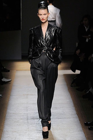 BST thu đông 2009 của Yves Saint Laurent - 11 BST thu đông 2009 của Yves Saint Laurent - 11