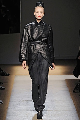 BST thu đông 2009 của Yves Saint Laurent - 27 BST thu đông 2009 của Yves Saint Laurent - 27