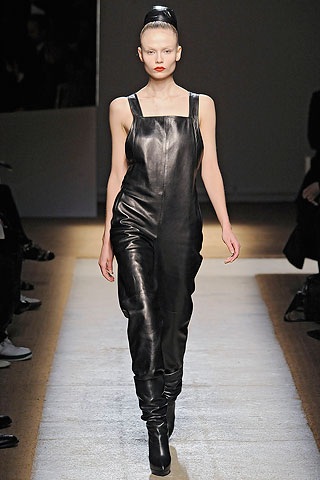BST thu đông 2009 của Yves Saint Laurent - 25 BST thu đông 2009 của Yves Saint Laurent - 25