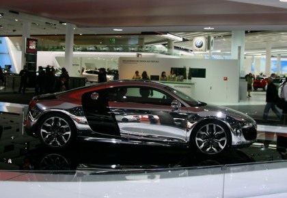 Audi R8 mạ crôm tỏa sáng Frankfurt 2009 - 2 Audi R8 mạ crôm tỏa sáng Frankfurt 2009 - 2