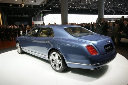 Bentley Mulsanne trình diện, Rolls-Royce nên dè chừng - 8 Bentley Mulsanne trình diện, Rolls-Royce nên dè chừng - 8
