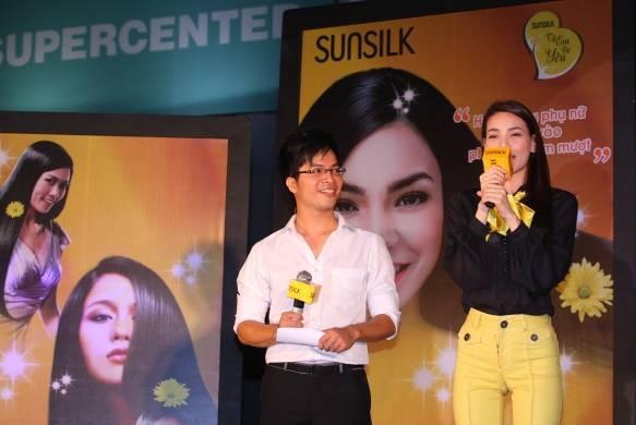 Tour diễn “Và Em Đã Yêu”: Truy cập website - Nhận ngay vé mời - 3 Tour diễn “Và Em Đã Yêu”: Truy cập website - Nhận ngay vé mời - 3