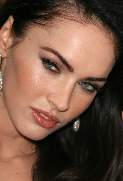 Megan Fox cực hấp dẫn trong buổi giới thiệu phim mới - 8