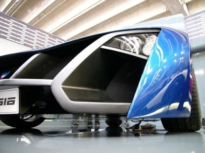 Siêu xe Nga gây ấn tượng  - 4