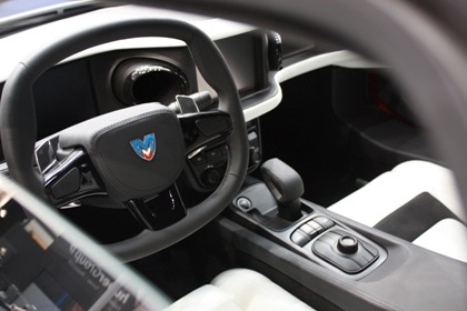 Siêu xe Nga gây ấn tượng  - 5