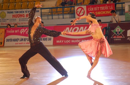 Vượt Chí Anh, Khánh Thi và “kép mới” gặt Vàng liên tiếp - 7