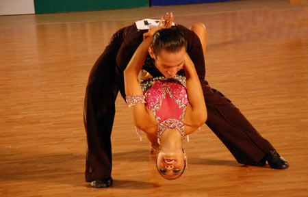 Vượt Chí Anh, Khánh Thi và “kép mới” gặt Vàng liên tiếp - 6