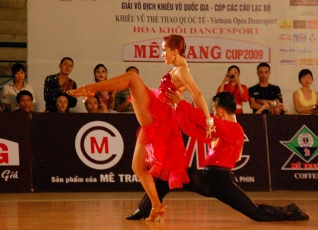 Vượt Chí Anh, Khánh Thi và “kép mới” gặt Vàng liên tiếp - 14