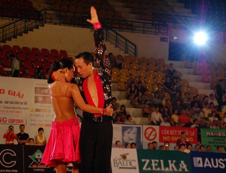 Vượt Chí Anh, Khánh Thi và “kép mới” gặt Vàng liên tiếp - 15