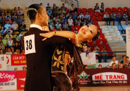 Chí Anh và “người mới” Nhã Khanh hái bù Vàng - 1