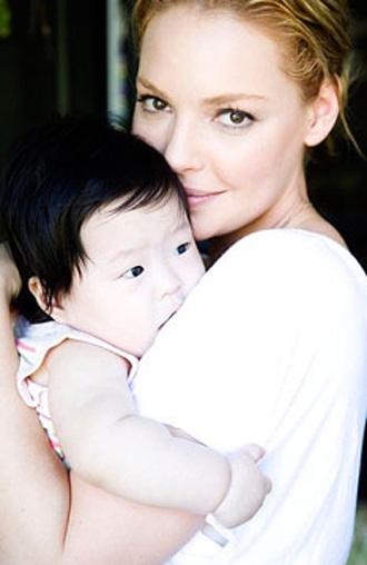 Con gái nuôi Katherine Heigl lộ diện - 1 Con gái nuôi Katherine Heigl lộ diện - 1