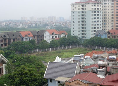 “Trắng trường” tại các khu đô thị: Trách nhiệm bị… bỏ hoang - 2 “Trắng trường” tại các khu đô thị: Trách nhiệm bị… bỏ hoang - 2