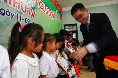 Học bổng Khuyến học TCL năm 2009 - 2