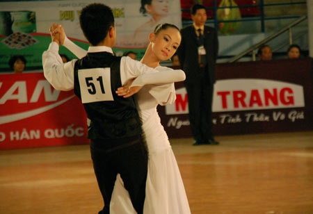 Chí Anh và “người mới” Nhã Khanh hái bù Vàng - 3