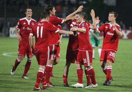 Cú hích từ đấu trường châu Âu - 1 Cú hích từ đấu trường châu Âu - 1