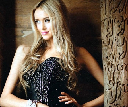 Hoa hậu Thế giới tốt nghiệp đại học loại ưu - 3 Hoa hậu Thế giới tốt nghiệp đại học loại ưu - 3