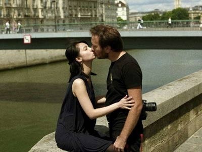 “Bộ sưu tập” nụ hôn - 7