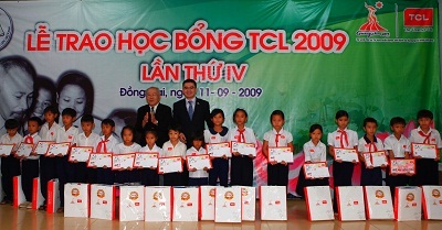 Học bổng Khuyến học TCL năm 2009 - 1