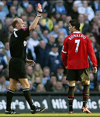 Top 10 trận derby Manchester kinh điển - 3