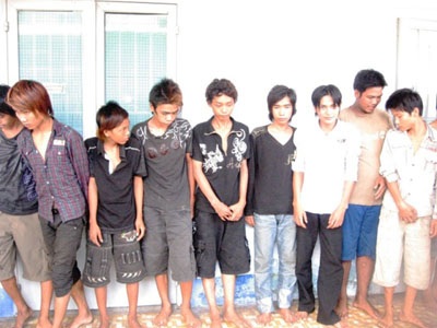 Triệt phá thành công hai băng cướp nguy hiểm - 1