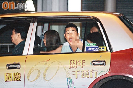 Hoa vương Hồng Kông “gây gổ” với thợ săn ảnh - 8