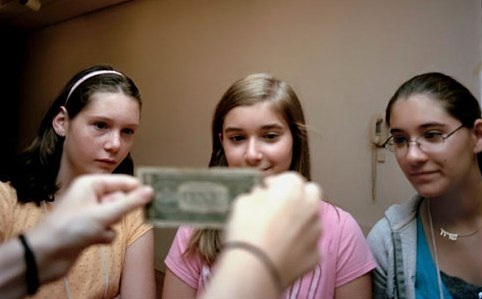 Xem trẻ em Mỹ học cách trở thành triệu phú  - 1