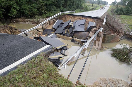 Georgia chìm nghỉm trong biển nước - 3