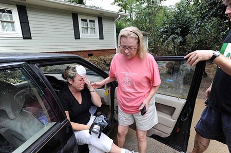 Georgia chìm nghỉm trong biển nước - 2