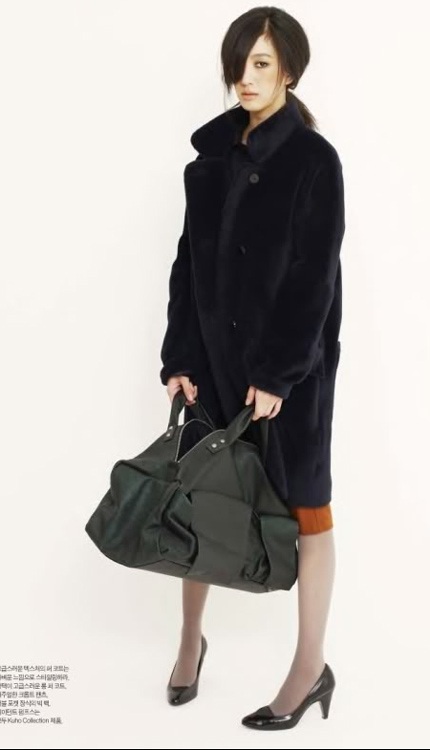 Phong cách thời trang của Jung Ryeo Won - 11 Phong cách thời trang của Jung Ryeo Won - 11